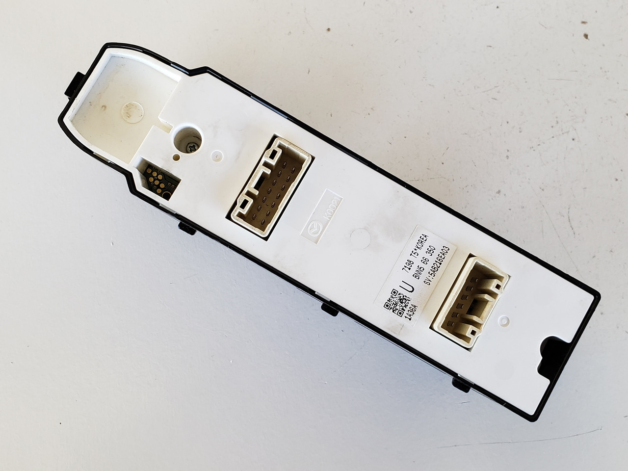 18 Mazda 3 Drivers Side Left Master Window Switch OEM 18 Mazda 3 Drivers Side Left Master Window Switch OEM