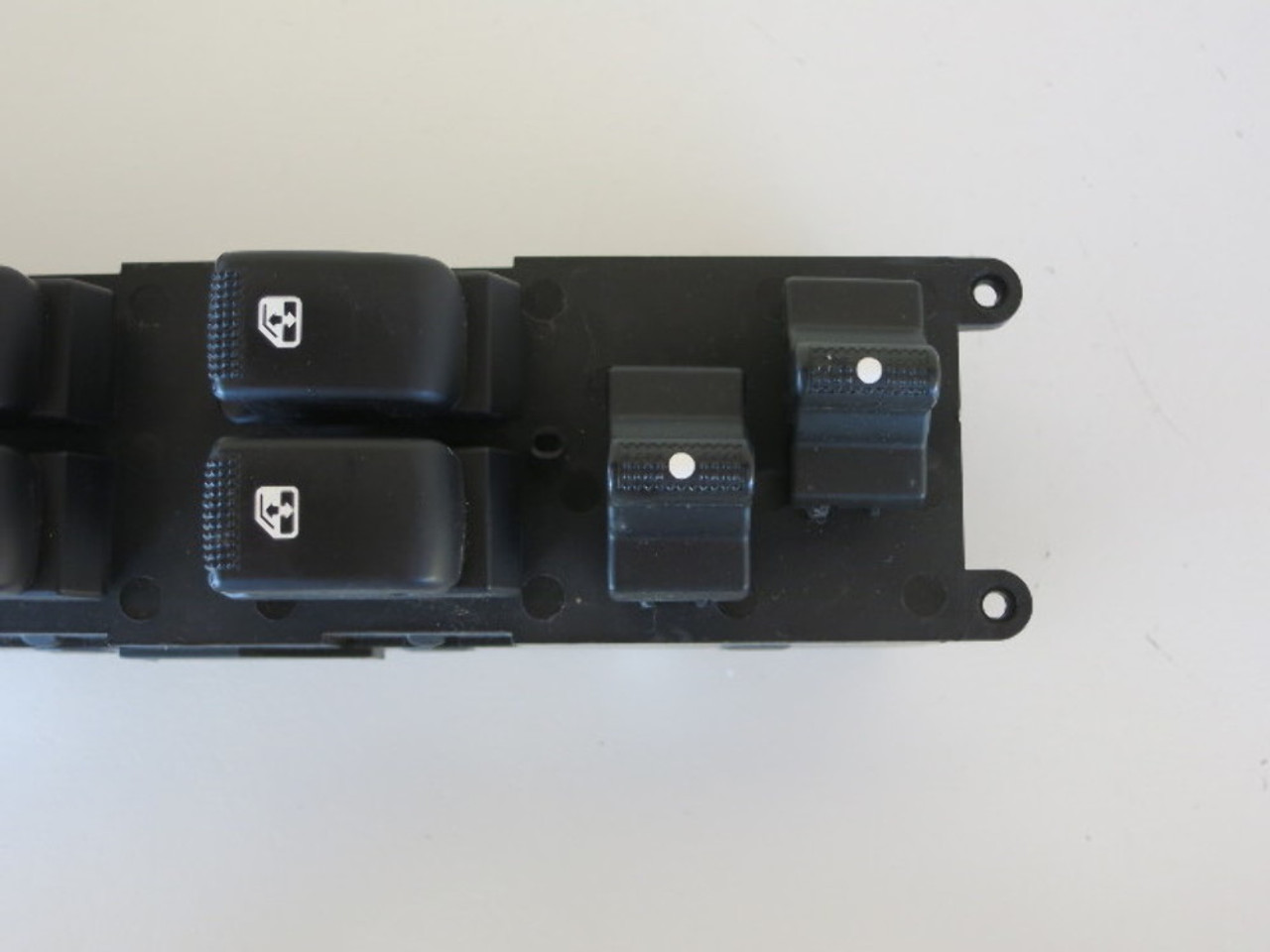 06 07 08 Kia Sedona Drivers Side Left Master Window Switch OEM