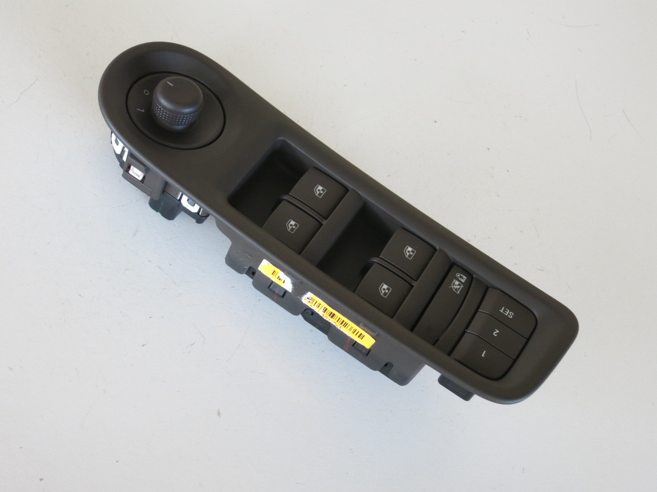 14 Buick Lacrosse Drivers Side Left Master Window Switch OEM 14 Buick Lacrosse Drivers Side Left Master Window Switch OEM