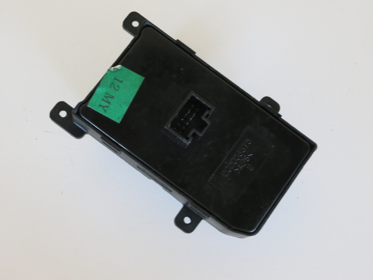 13 14 15 Hyundai Genesis Drivers Side Left Master Window Switch OEM 13 14 15 Hyundai Genesis Drivers Side Left Master Window Switch OEM