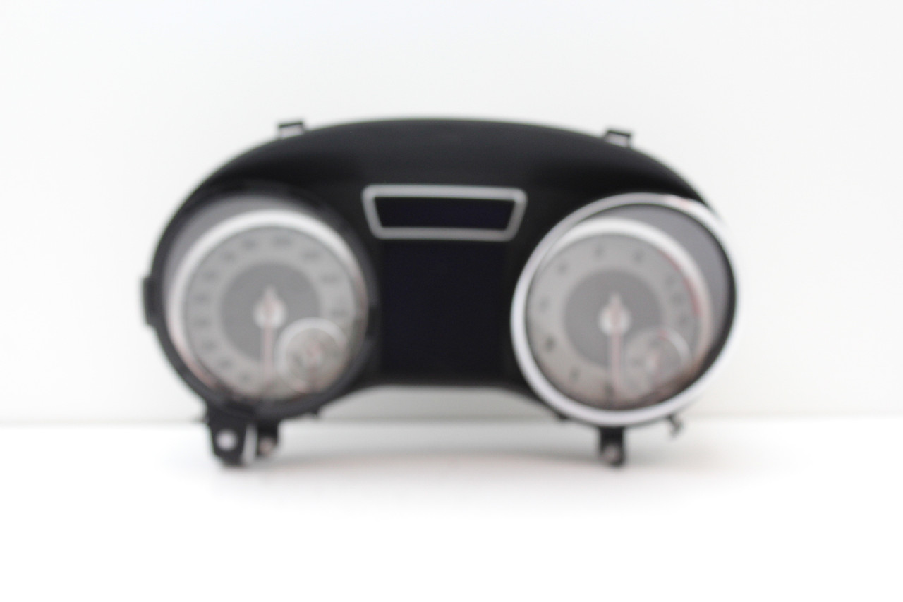 14 15 CLA250 A117 900 76 00 Speedometer Head Instrument Cluster Gauges 30K