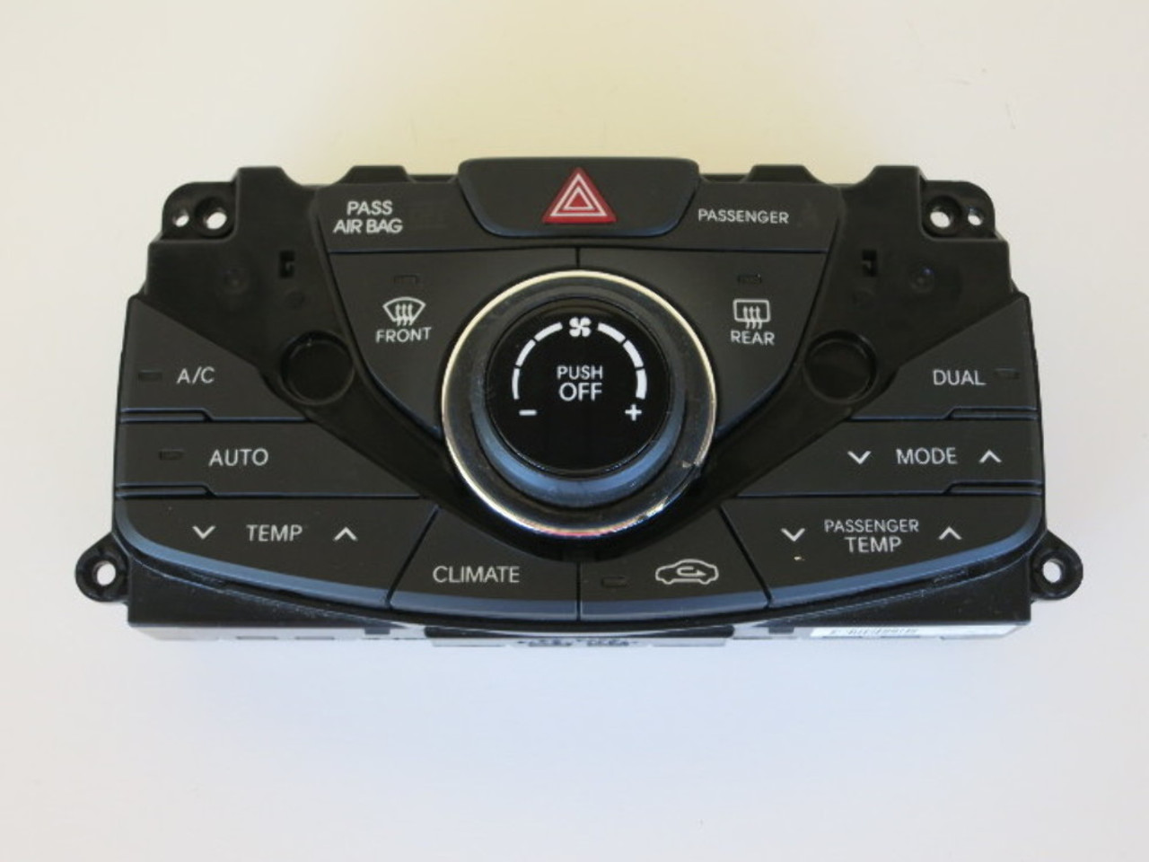 12 13 Hyundai Azera Climate Control Panel Temperature Unit A/C Heater