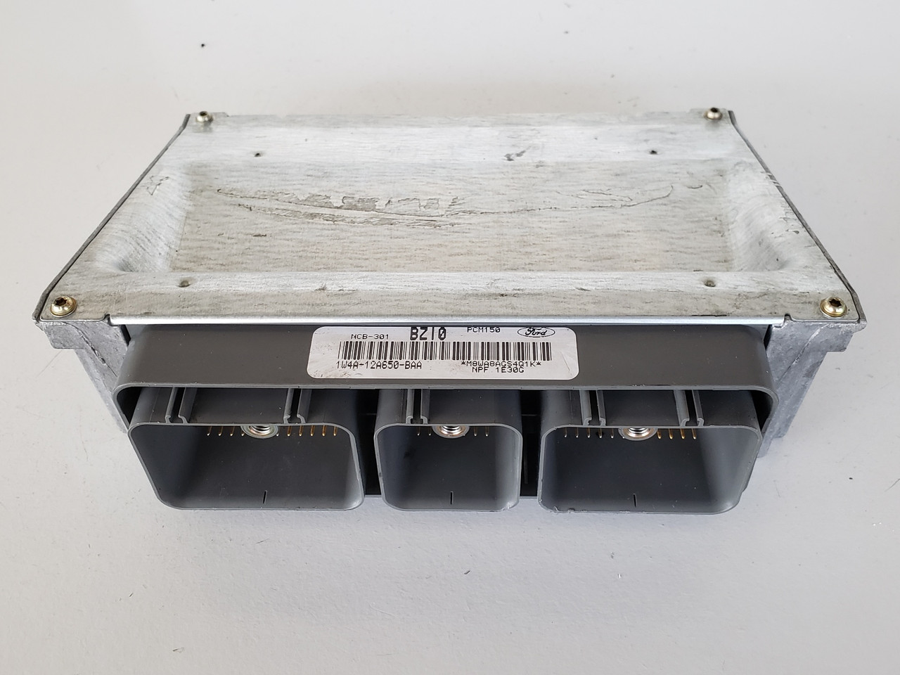 2001 Lincoln LS 1W4A-12A650-BAA Computer Brain Engine Control ECU ECM EBX Module 2001 Lincoln LS 1W4A-12A650-BAA Computer Brain Engine Control ECU ECM EBX Module