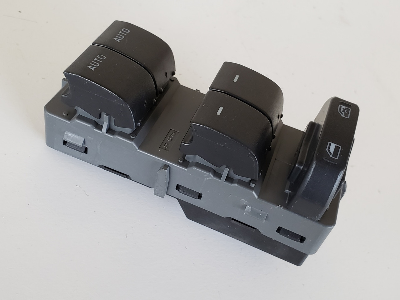 11-12 Ford Fusion BE5T-14540-ACW Drivers Side Left Master Window Switch OEM 11-12 Ford Fusion BE5T-14540-ACW Drivers Side Left Master Window Switch OEM