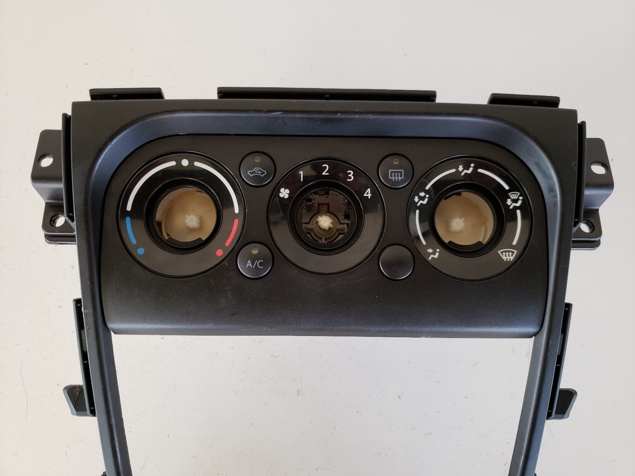 07-13 Suzuki SX4 Climate Control Panel Temperature Unit A/C Heater