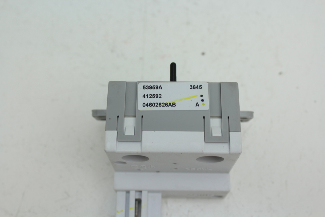 06-10 Chrysler 300 04602626AB Climate Control Panel Temperature Unit A/C Heater