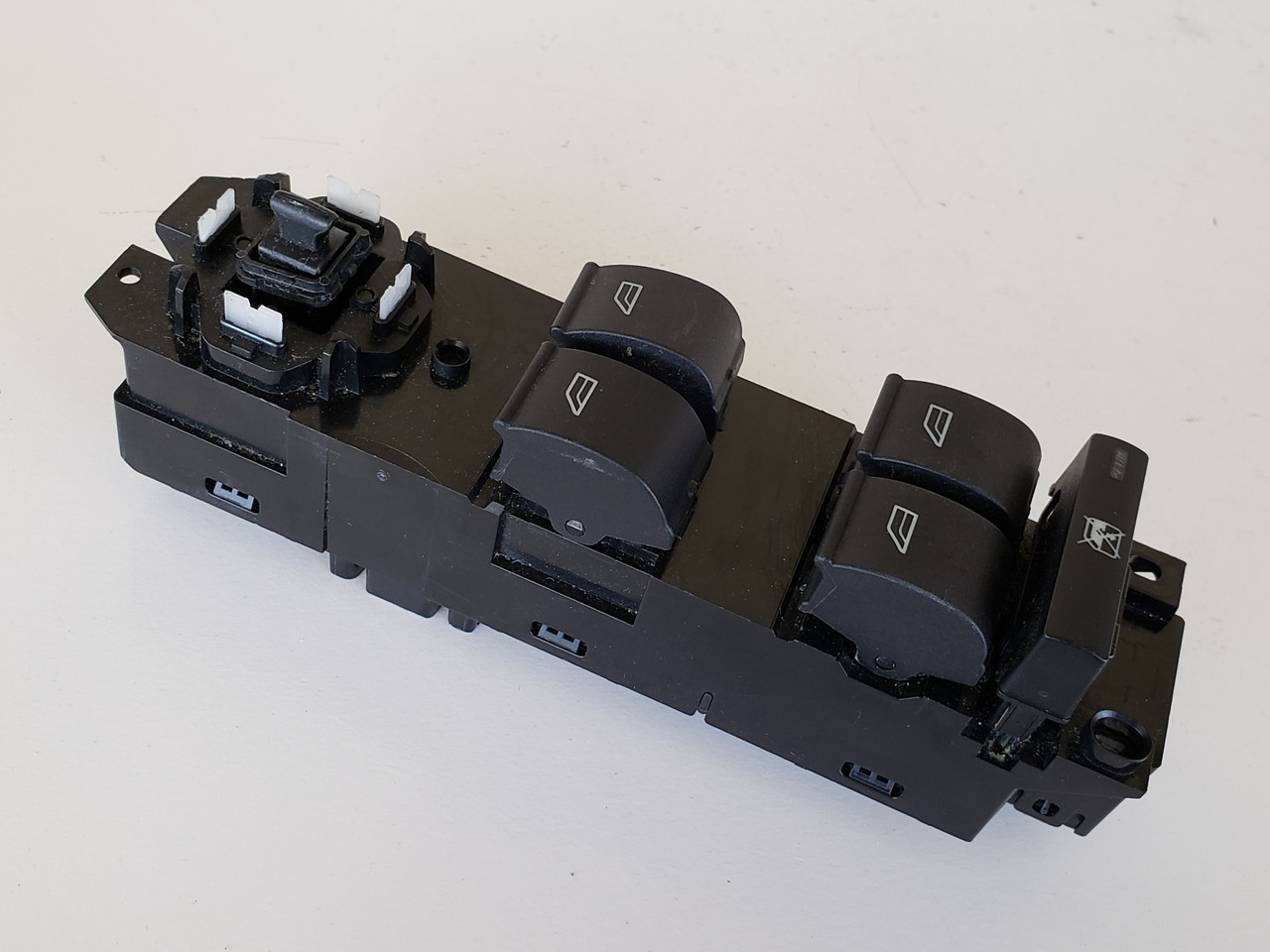 13-18 Escape "For Parts" BM5T-14A132-AA Drivers Side Master Window Switch OEM 13-18 Escape "For Parts" BM5T-14A132-AA Drivers Side Master Window Switch OEM