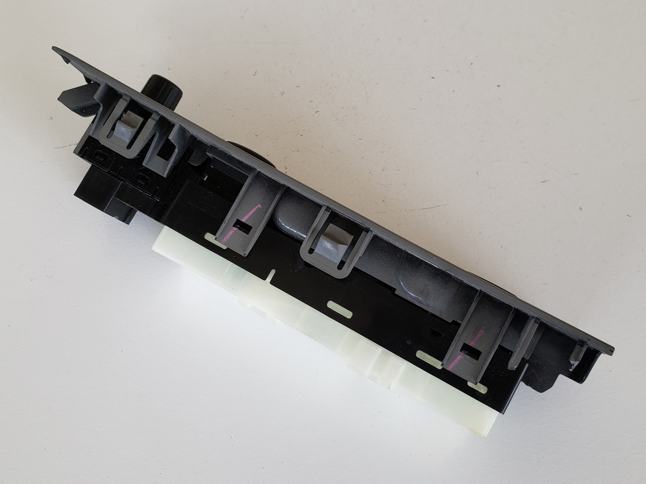 07-12 Nissan Altima 25401 ZN40A Drivers Side Left Master Window Switch OEM