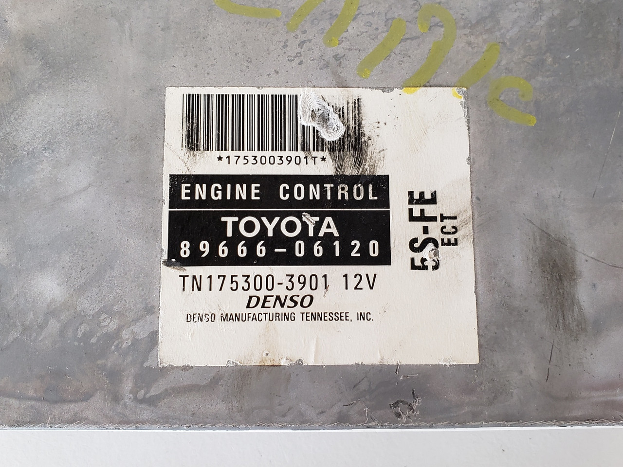 2000-2001 Camry 89661-06120 Computer Brain Engine Control ECU ECM EBX Module