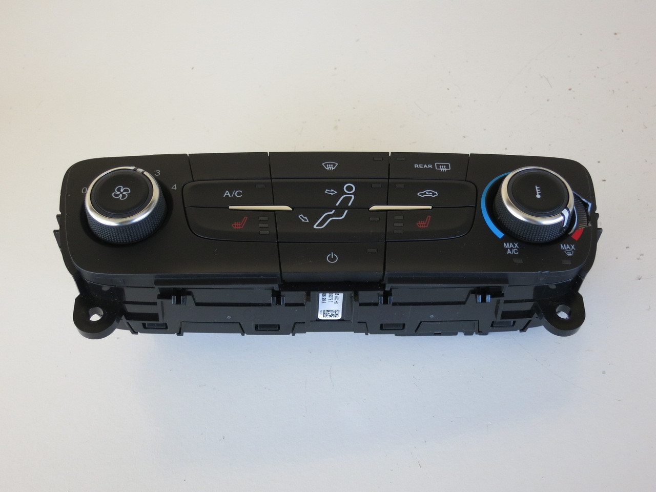 15 16 17 Ford Focus Climate Control Panel Temperature Unit A/C Heater 15 16 17 Ford Focus Climate Control Panel Temperature Unit A/C Heater