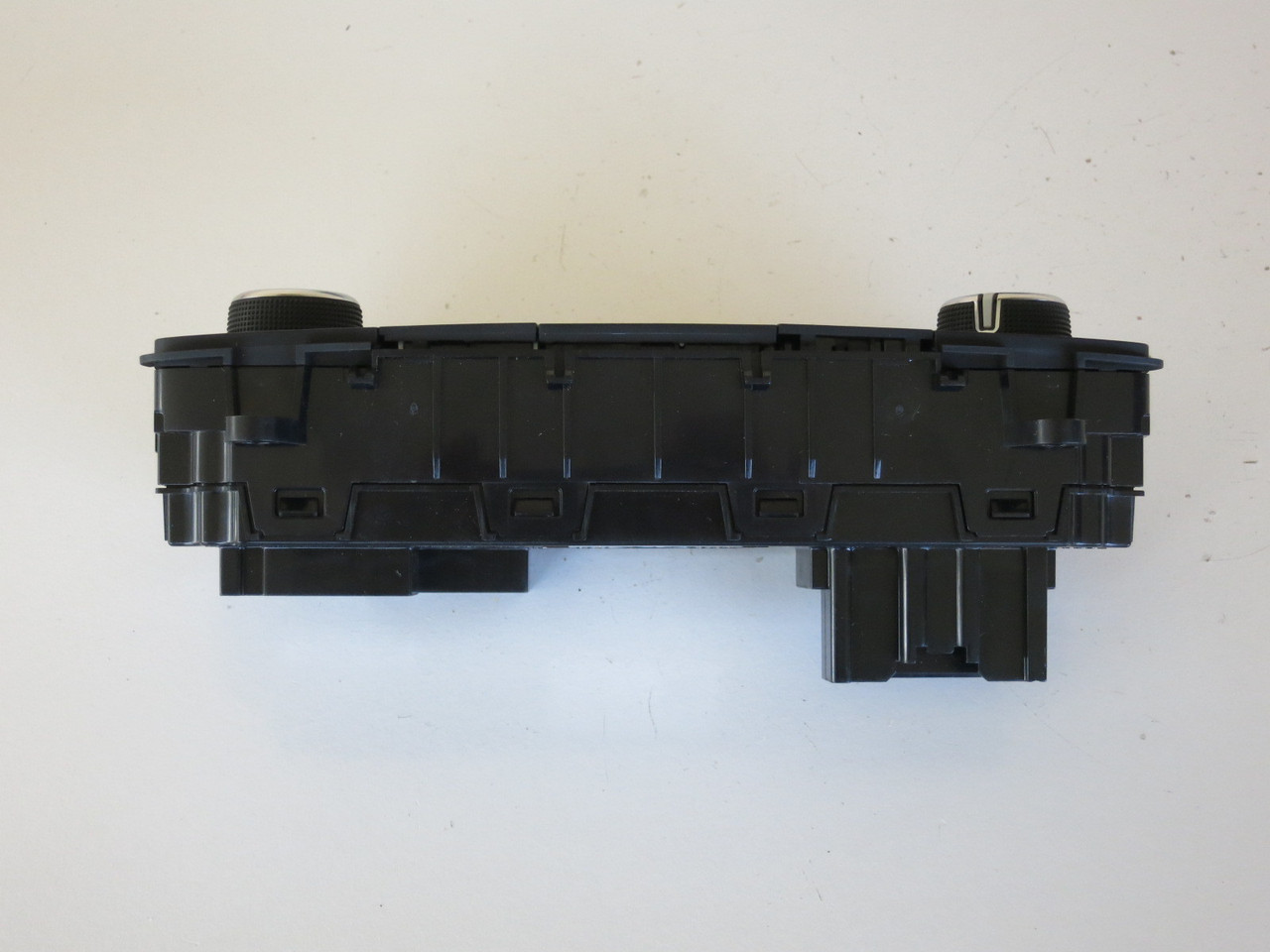 15 16 17 Ford Focus Climate Control Panel Temperature Unit A/C Heater 15 16 17 Ford Focus Climate Control Panel Temperature Unit A/C Heater