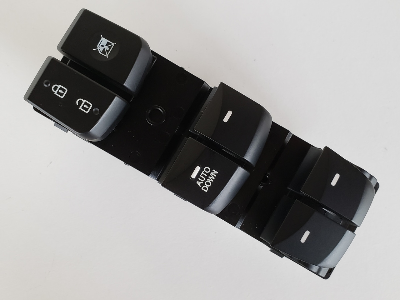 14-16 Hyundai Elantra 93570-3X032RY Drivers Side Left Master Window Switch OEM 14-16 Hyundai Elantra 93570-3X032RY Drivers Side Left Master Window Switch OEM