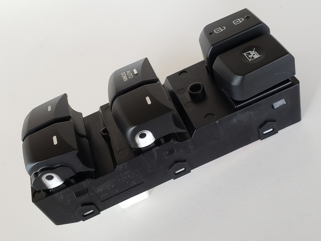 14-16 Hyundai Elantra 93570-3X032RY Drivers Side Left Master Window Switch OEM 14-16 Hyundai Elantra 93570-3X032RY Drivers Side Left Master Window Switch OEM