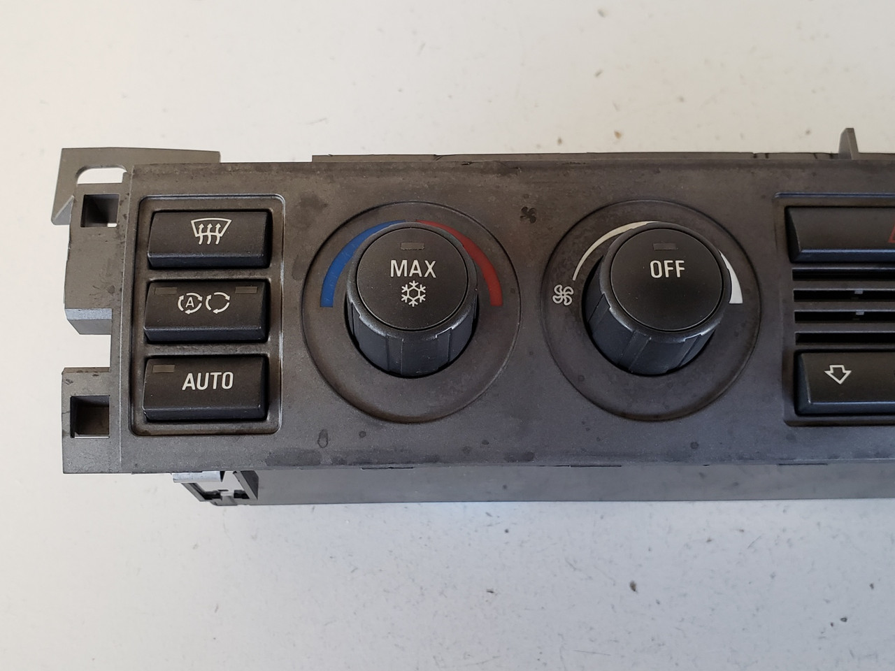 02 03 04 05 Bmw 745i Climate Control Panel Temperature Unit A/C Heater