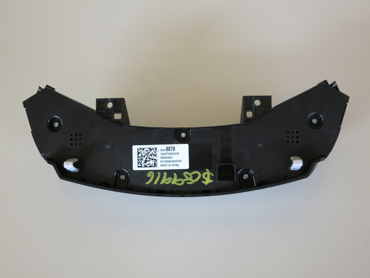 16 17 Chevy Cruze Climate Control Panel Temperature Unit A/C Heater 16 17 Chevy Cruze Climate Control Panel Temperature Unit A/C Heater