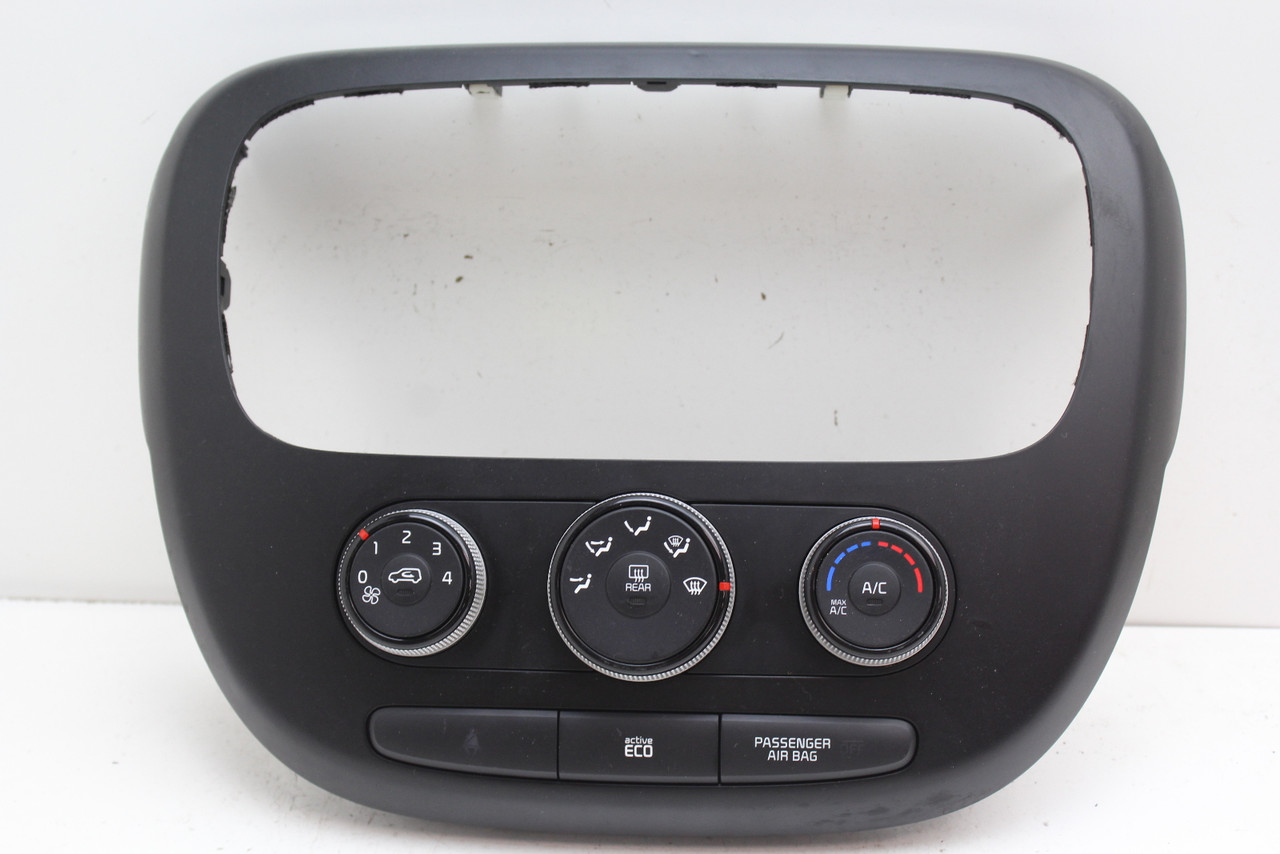 14 15 16 Kia Soul Climate Control Panel Bezel Temperature Unit A/C Heater 14 15 16 Kia Soul Climate Control Panel Bezel Temperature Unit A/C Heater