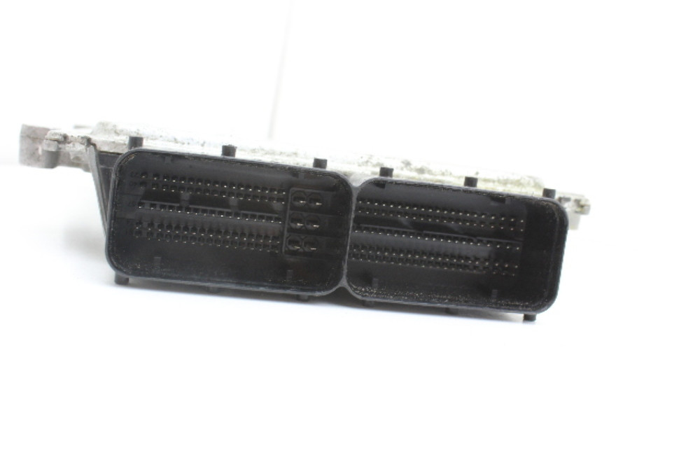 12 13 Kia Soul 39103-2EAK3 Computer Brain Engine Control ECU ECM EBX Module