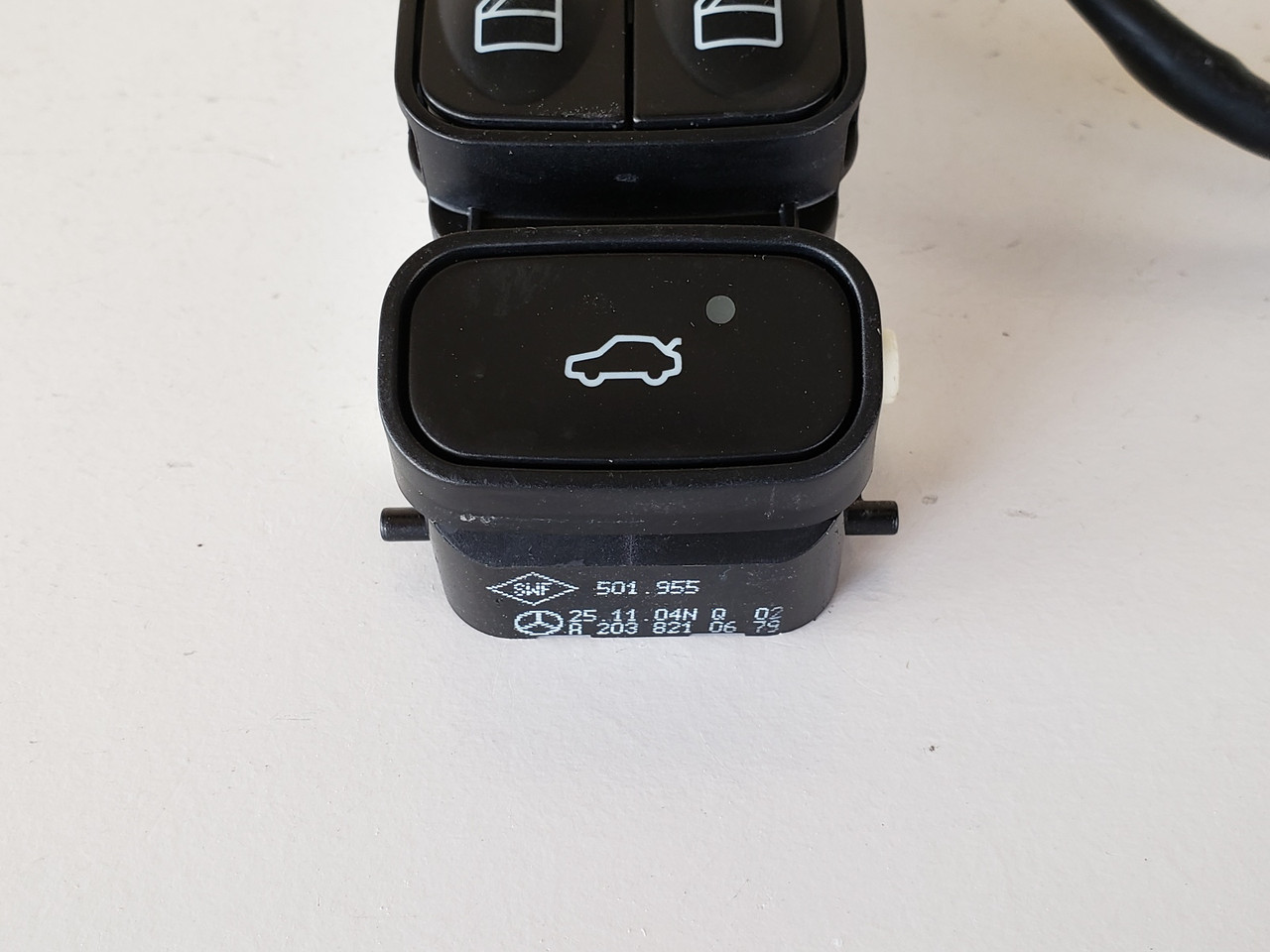 01-07 Mercedes Benz C240 Drivers Side Left Master Window Switch OEM