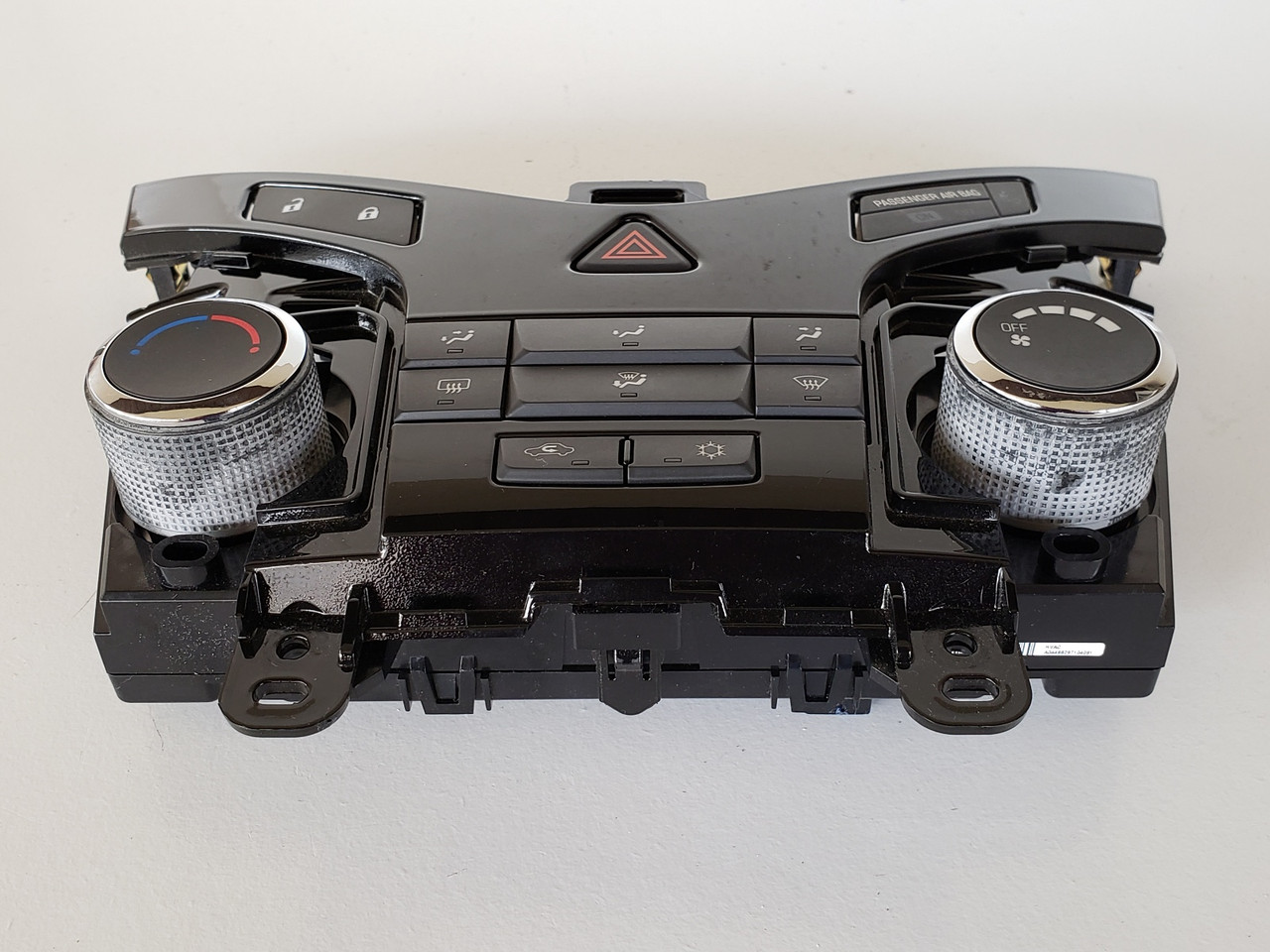 11-12 Chevy Cruze 95017054 Climate Control Panel Temperature Unit A/C Heater