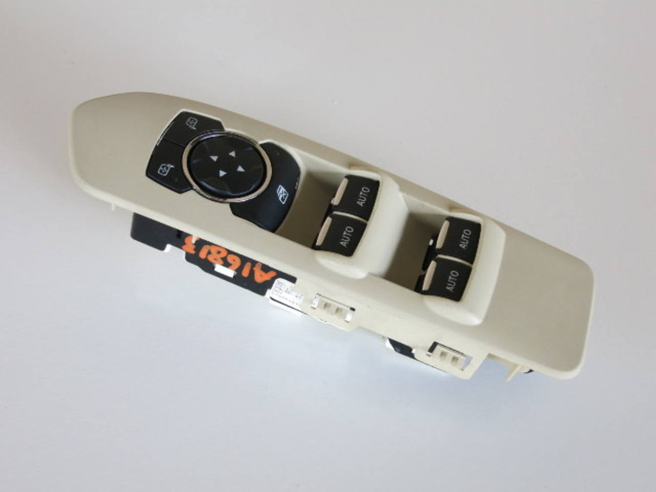 13 14 15 16 Lincoln MKS Drivers Side Left Master Window Switch OEM 13 14 15 16 Lincoln MKS Drivers Side Left Master Window Switch OEM