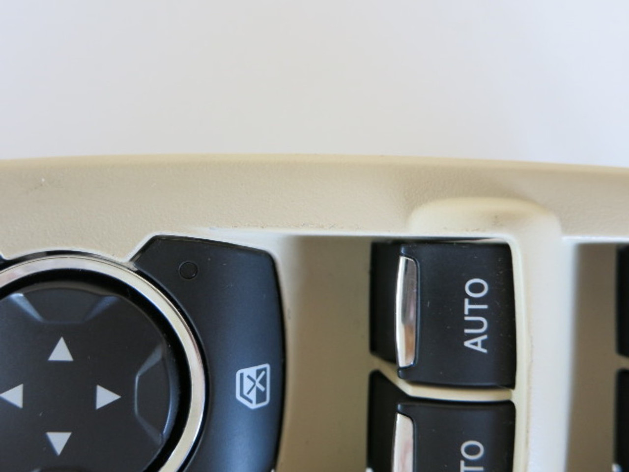 13 14 15 16 Lincoln MKS Drivers Side Left Master Window Switch OEM 13 14 15 16 Lincoln MKS Drivers Side Left Master Window Switch OEM