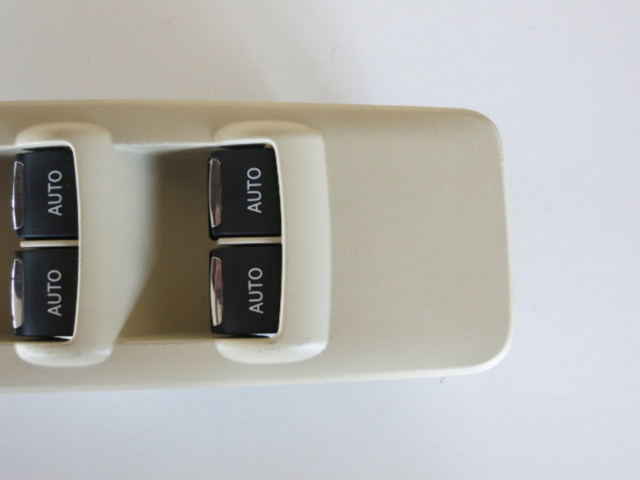 13 14 15 16 Lincoln MKS Drivers Side Left Master Window Switch OEM 13 14 15 16 Lincoln MKS Drivers Side Left Master Window Switch OEM