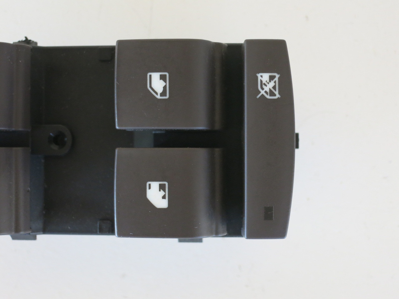 11 12 Buick Regal Drivers Side Left Master Window Switch OEM 11 12 Buick Regal Drivers Side Left Master Window Switch OEM