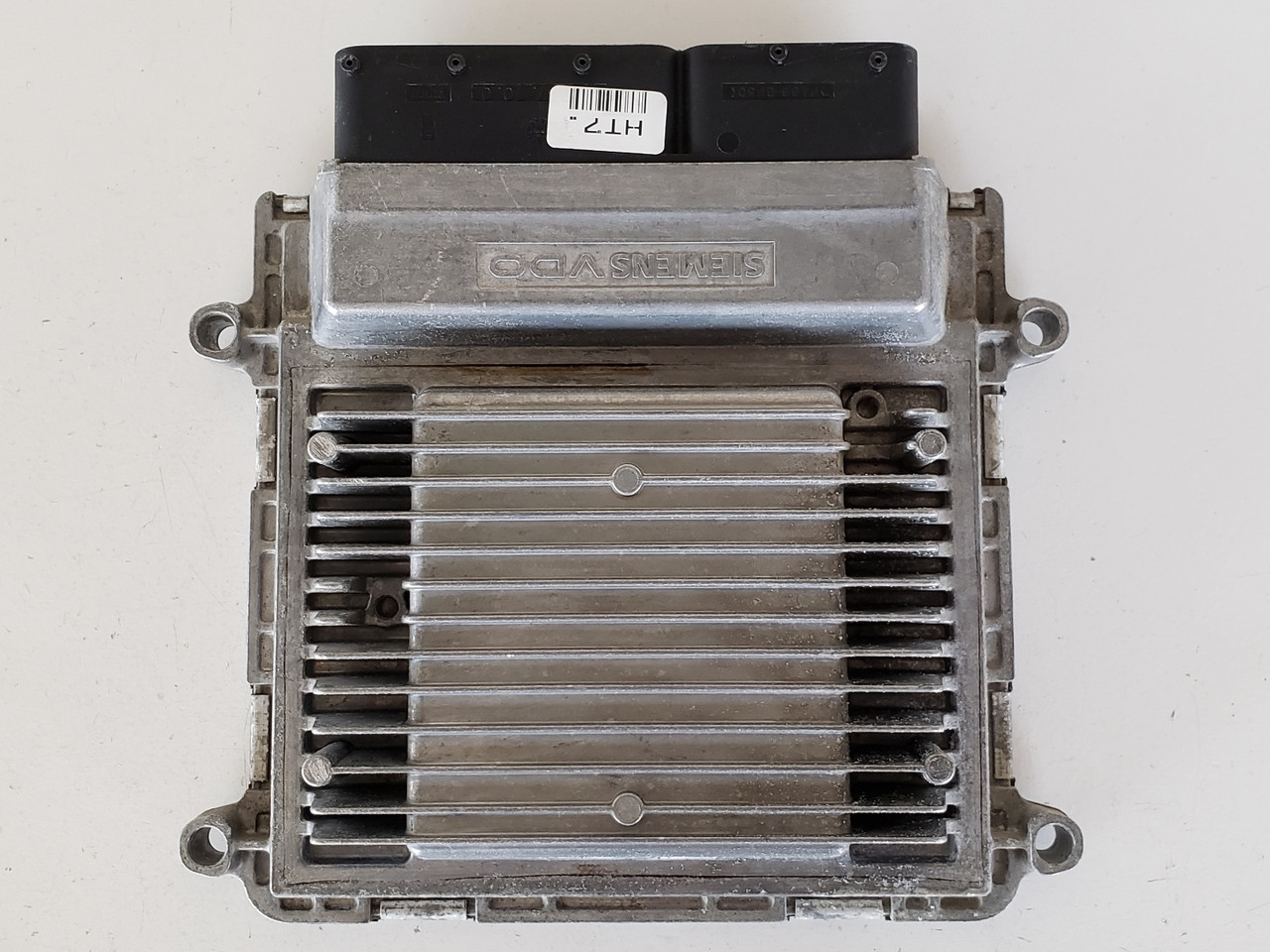 2009-2012 Kia Rondo 39101-2G200 Computer Brain Engine Control ECU ECM EBX Module