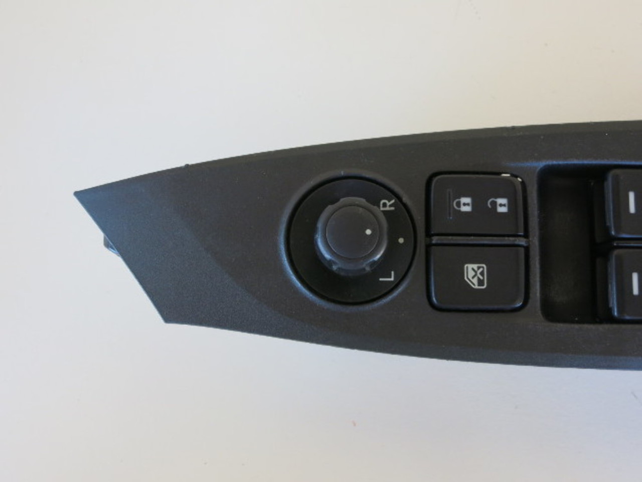 14 15 Mazda 6 Drivers Side Left Master Window Switch OEM 14 15 Mazda 6 Drivers Side Left Master Window Switch OEM