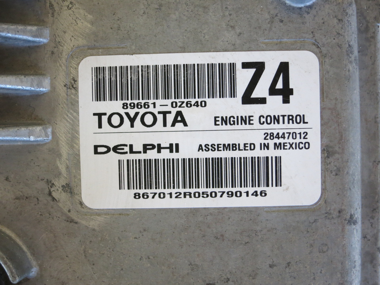 15 Toyota Corolla 89661-0Z640 Computer Brain Engine Control ECU ECM EBX Module