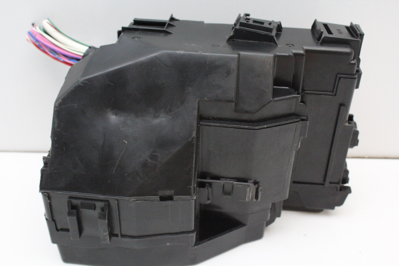 2015 15 Nissan Altima 3TA0A Engine Fusebox Fuse Box Relay Control Unit