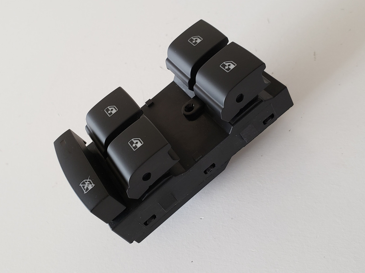 17-19 Buick Encore 22915128 Drivers Side Left Master Window Switch OEM 17-19 Buick Encore 22915128 Drivers Side Left Master Window Switch OEM