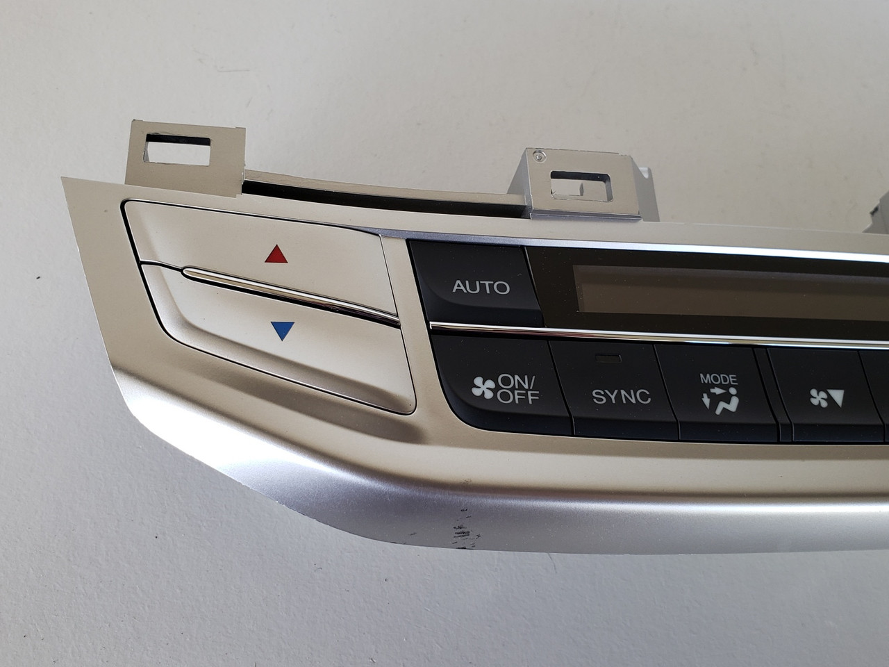 13-15 Accord 79600-T2F-A411-M1 Climate Control Panel Temperature Unit A/C Heater 13-15 Accord 79600-T2F-A411-M1 Climate Control Panel Temperature Unit A/C Heater