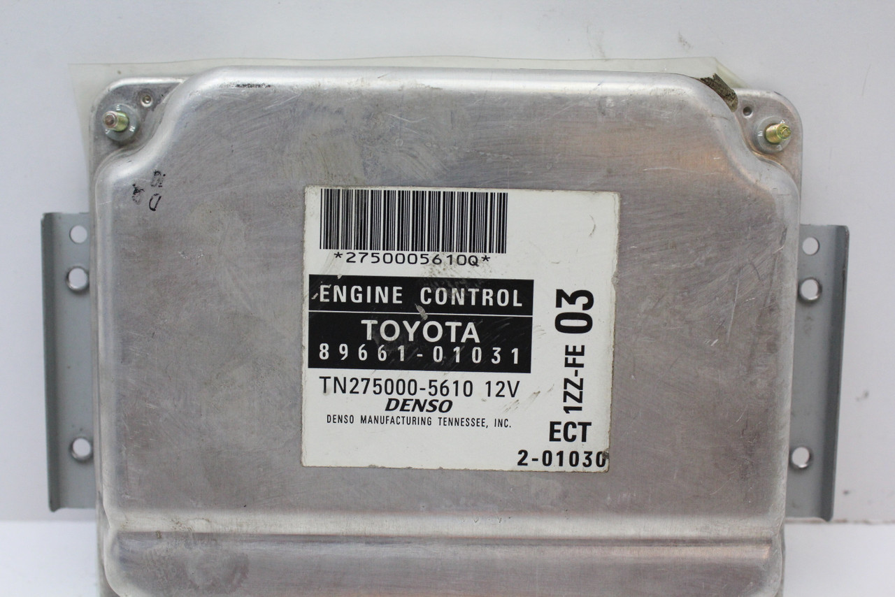 2003 03 Toyota Matrix 1.8L 89661-01031 Computer Engine Control ECU ECM Module