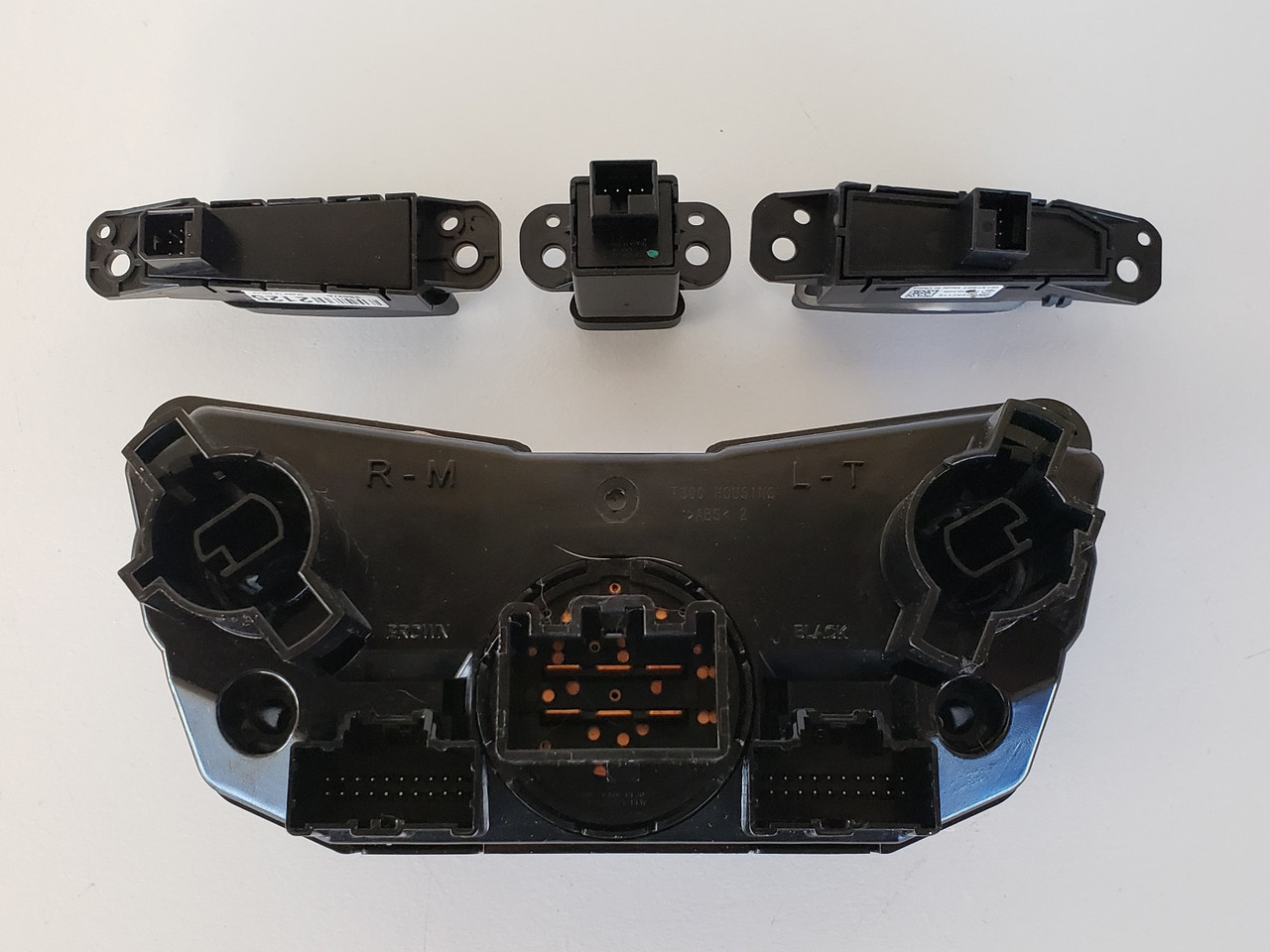 13-14 Chevy Sonic 95332699 Climate Control Panel Temperature Unit A/C Heater