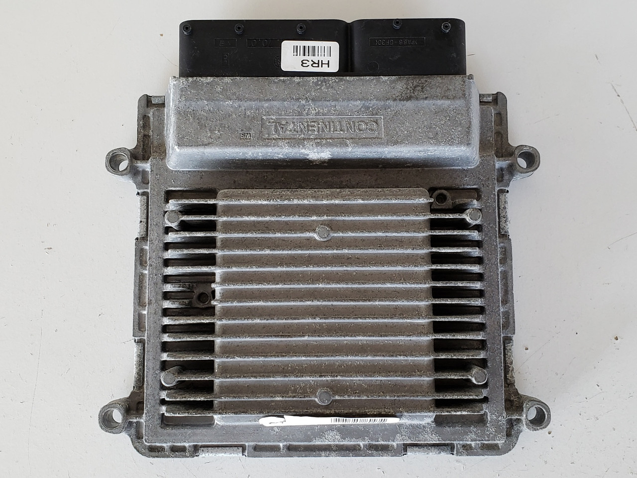 2010-2013 Tucson 39106-2G823 Computer Brain Engine Control ECU ECM EBX Module