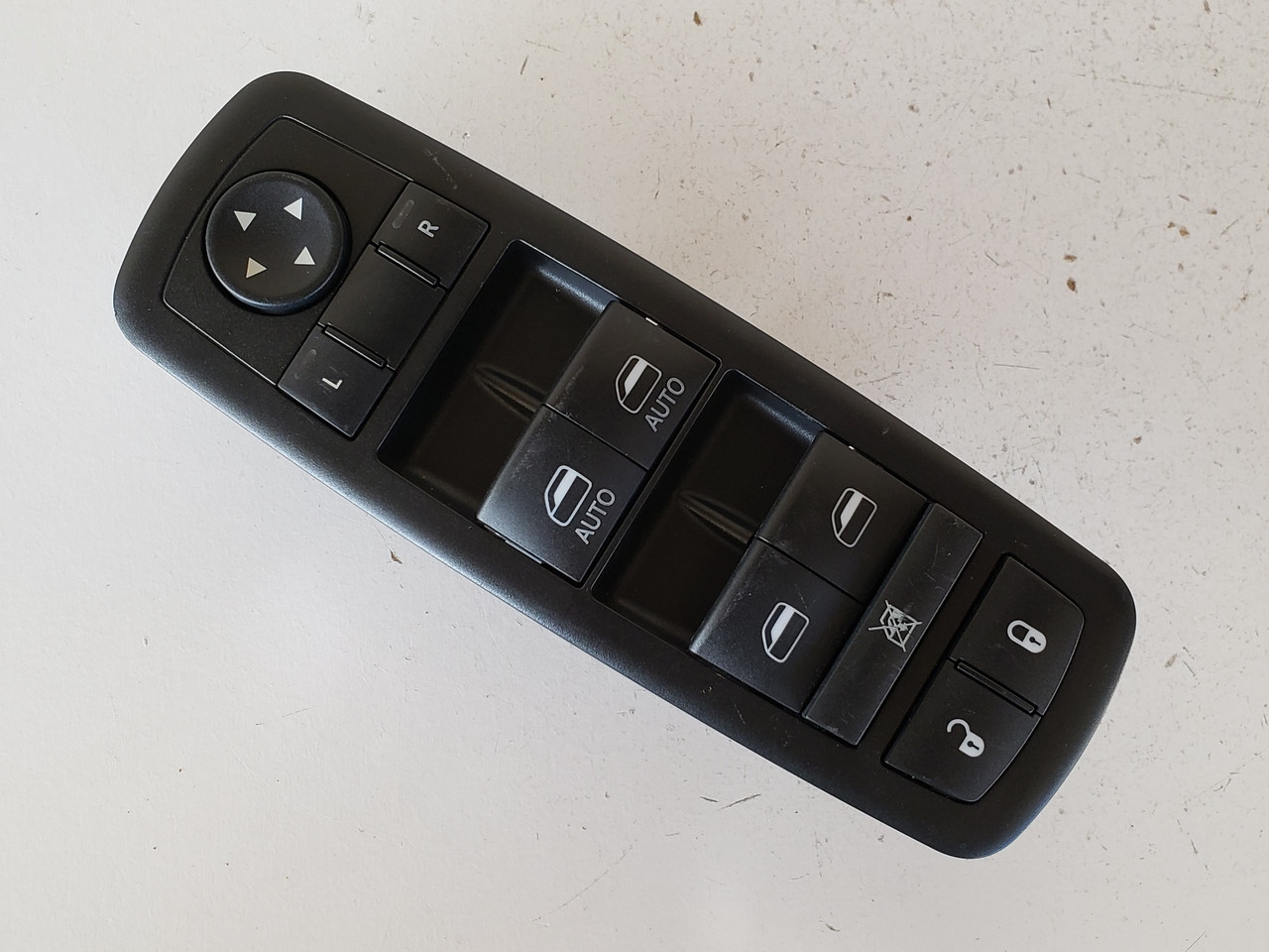 12-16 Dodge Caravan 68110871AA Drivers Side Left Master Window Switch OEM 12-16 Dodge Caravan 68110871AA Drivers Side Left Master Window Switch OEM