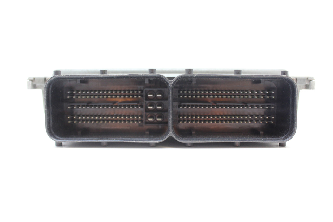 2015 15 Volkswagen Passat 06K 906 071 K Computer Engine Control ECU ECM Module