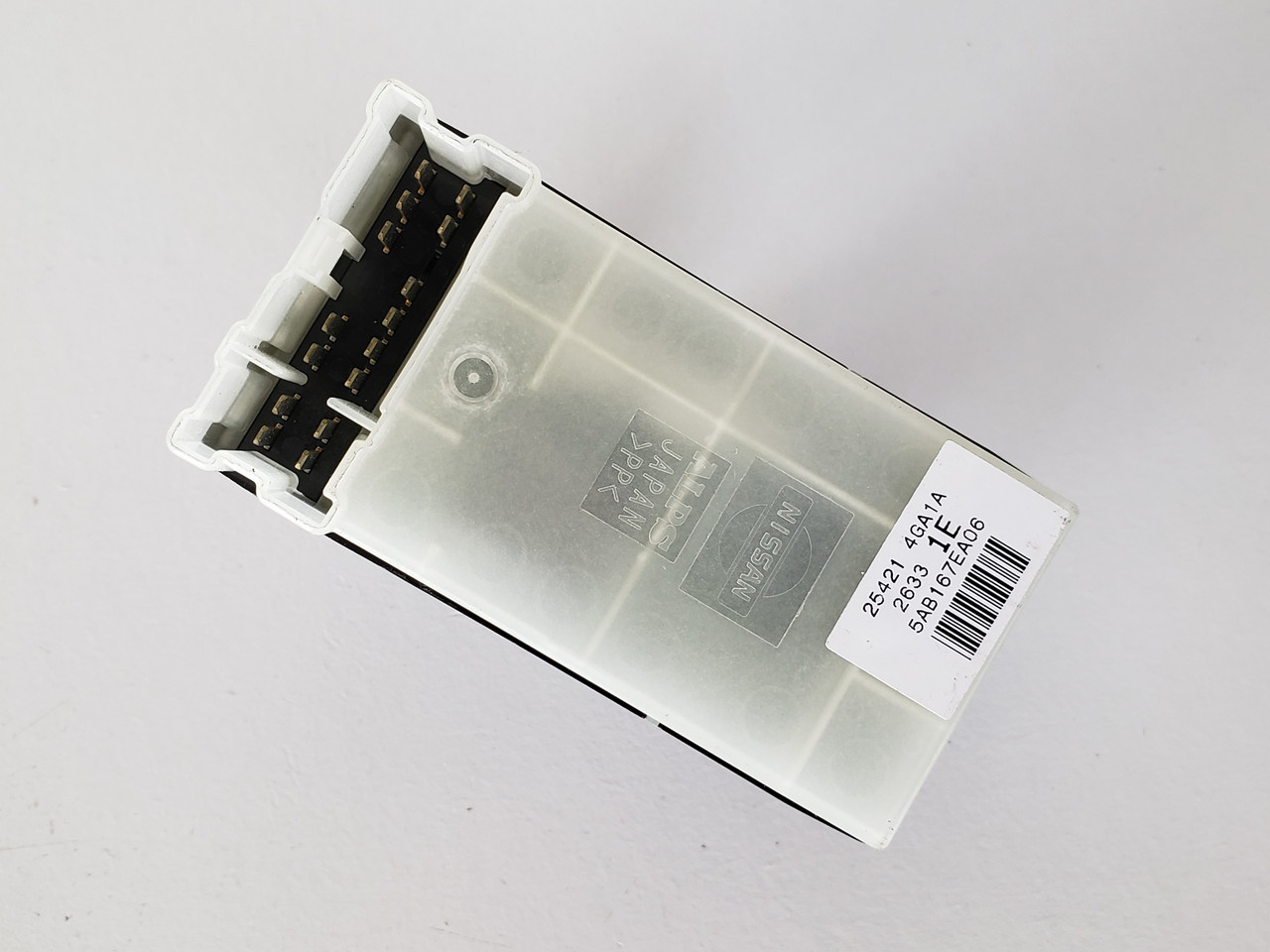 14-19 Infiniti Q50 25421 4GA1A Right Rear Passenger Window Switch OEM 14-19 Infiniti Q50 25421 4GA1A Right Rear Passenger Window Switch OEM