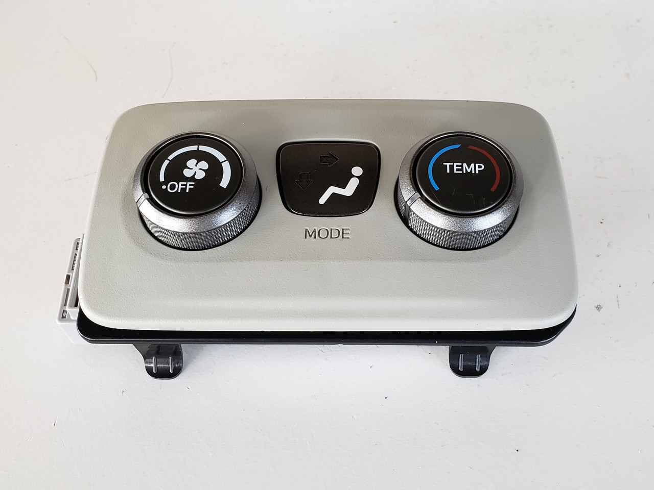11-14 Toyota Sienna Rear Climate Control Panel Temperature Unit A/C Heater