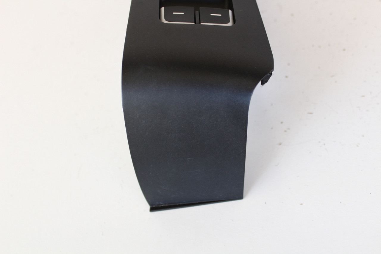 15 16 17 Kia Sedona Drivers Side Left Master Window Switch OEM 15 16 17 Kia Sedona Drivers Side Left Master Window Switch OEM