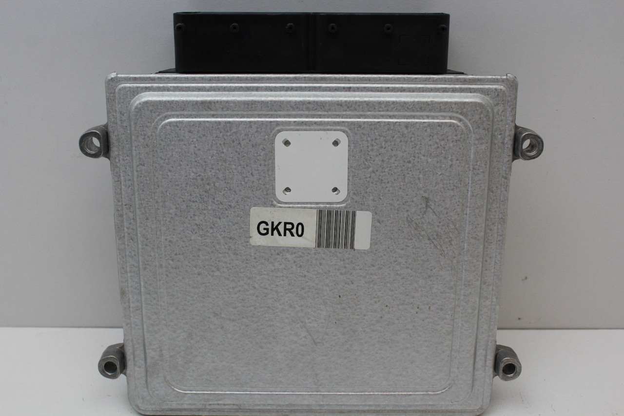 17-19 Hyundai Santa Fe 39100-2GKR0 Computer Brain Engine Control ECU ECM Module