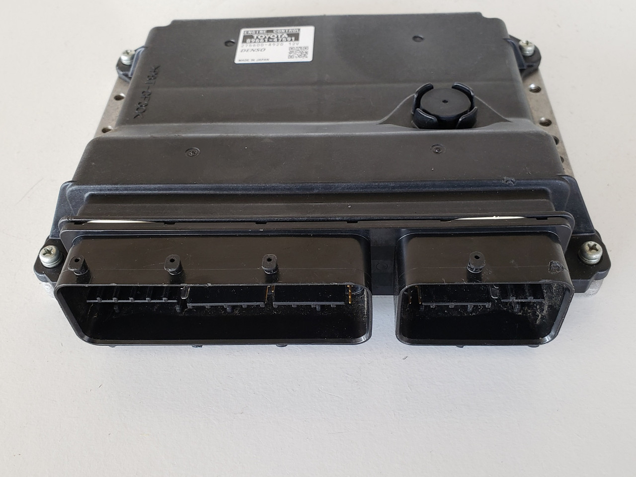 2015 Toyota Prius 89661-47591 Computer Brain Engine Control ECU ECM EBX Module