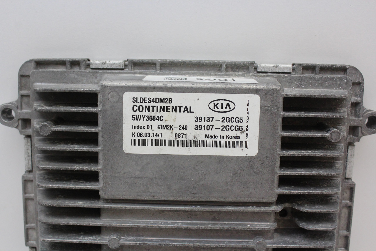 14-16 Kia Sportage 39107-2GCG5 Computer Brain Engine Control ECU ECM EBX Module