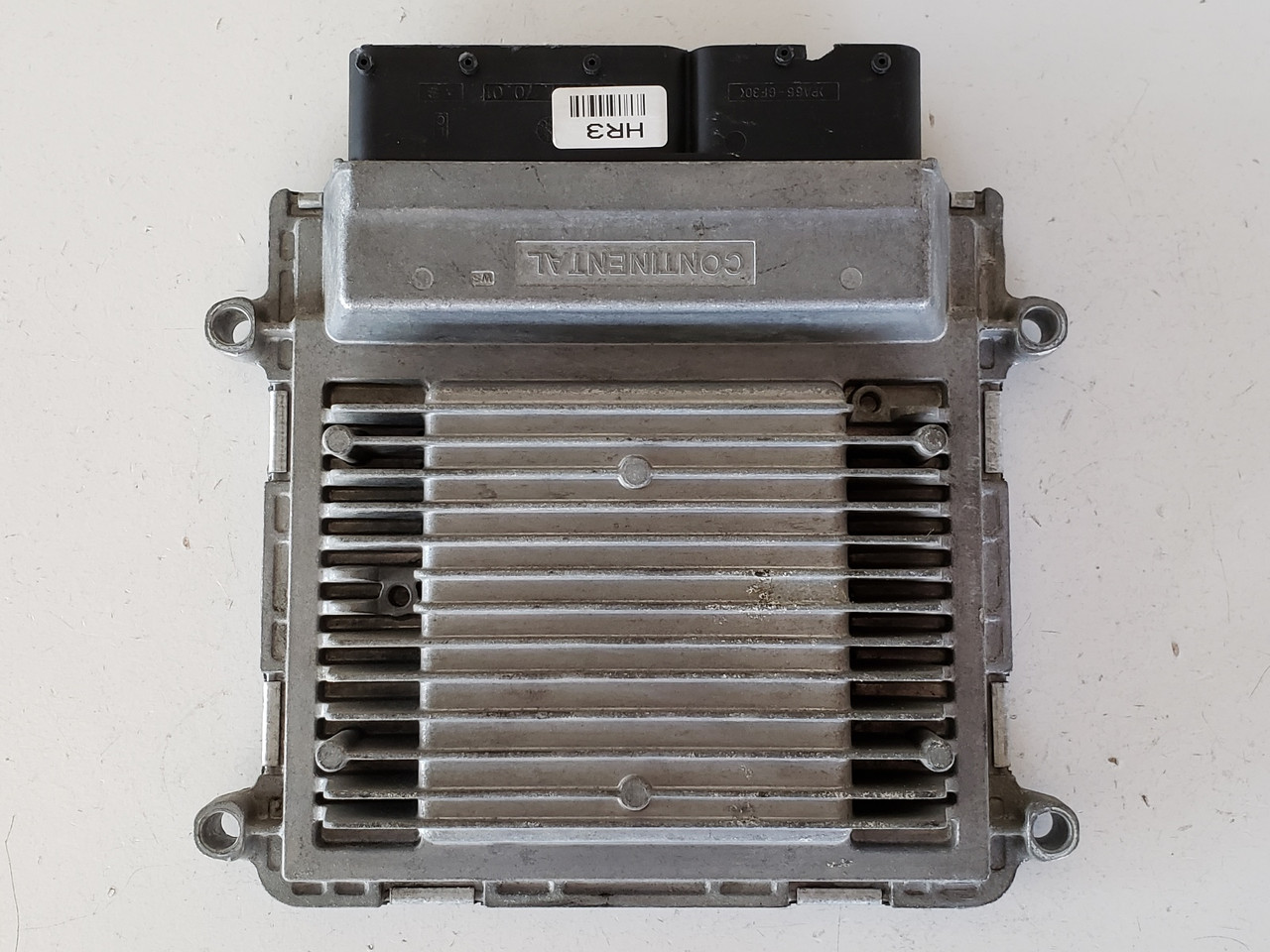 2010-2013 Sportage 39107-2G691 Computer Brain Engine Control ECU ECM EBX Module 2010-2013 Sportage 39107-2G691 Computer Brain Engine Control ECU ECM EBX Module