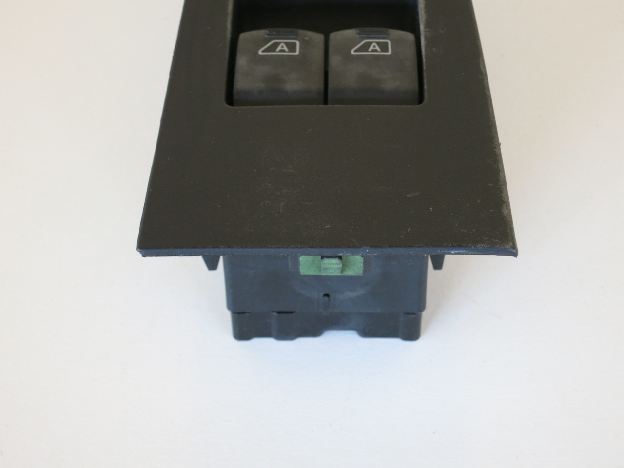 08 09 10 11 12 13 Nissan Altima Coupe Drivers Side Left Master Window Switch OEM