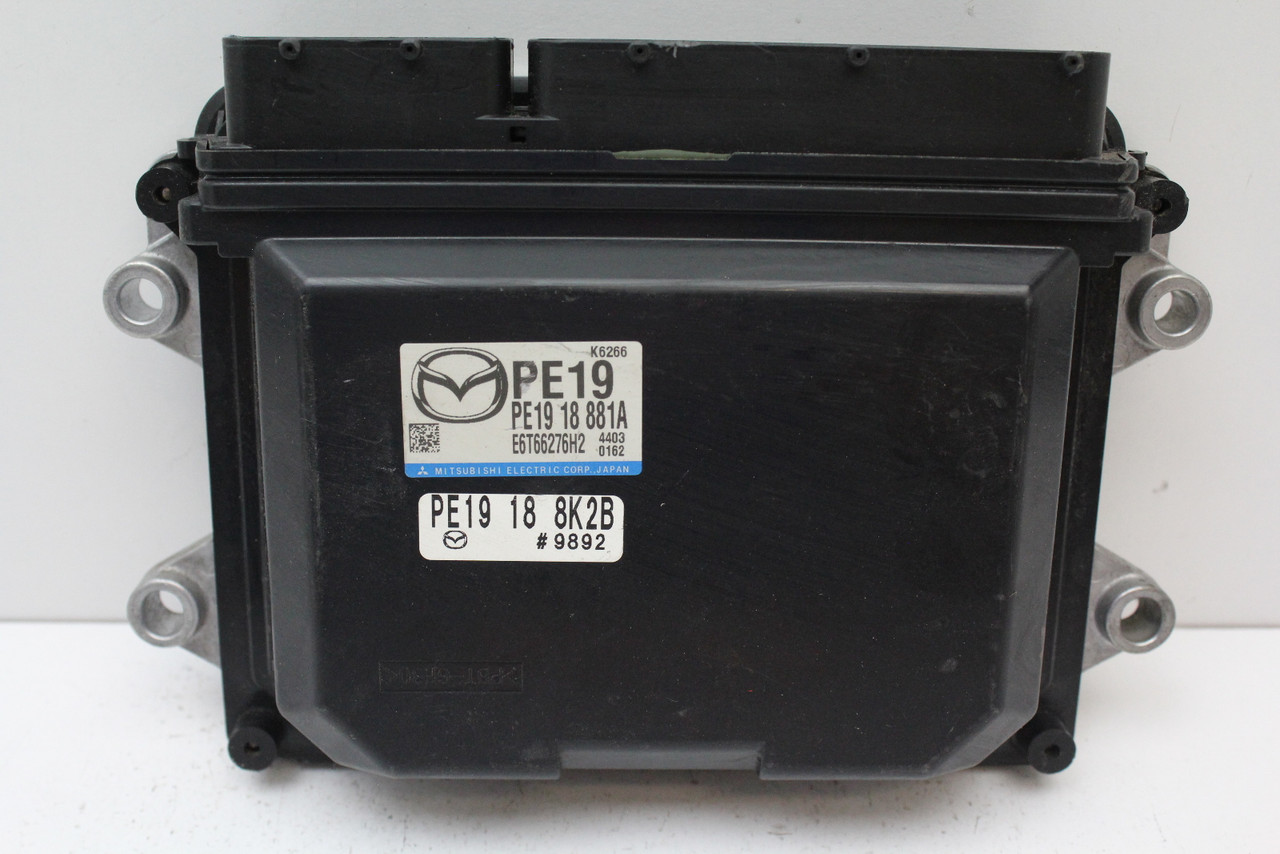 2014 14 Mazda 3 PE19 18 881A Computer Brain Engine Control ECU ECM