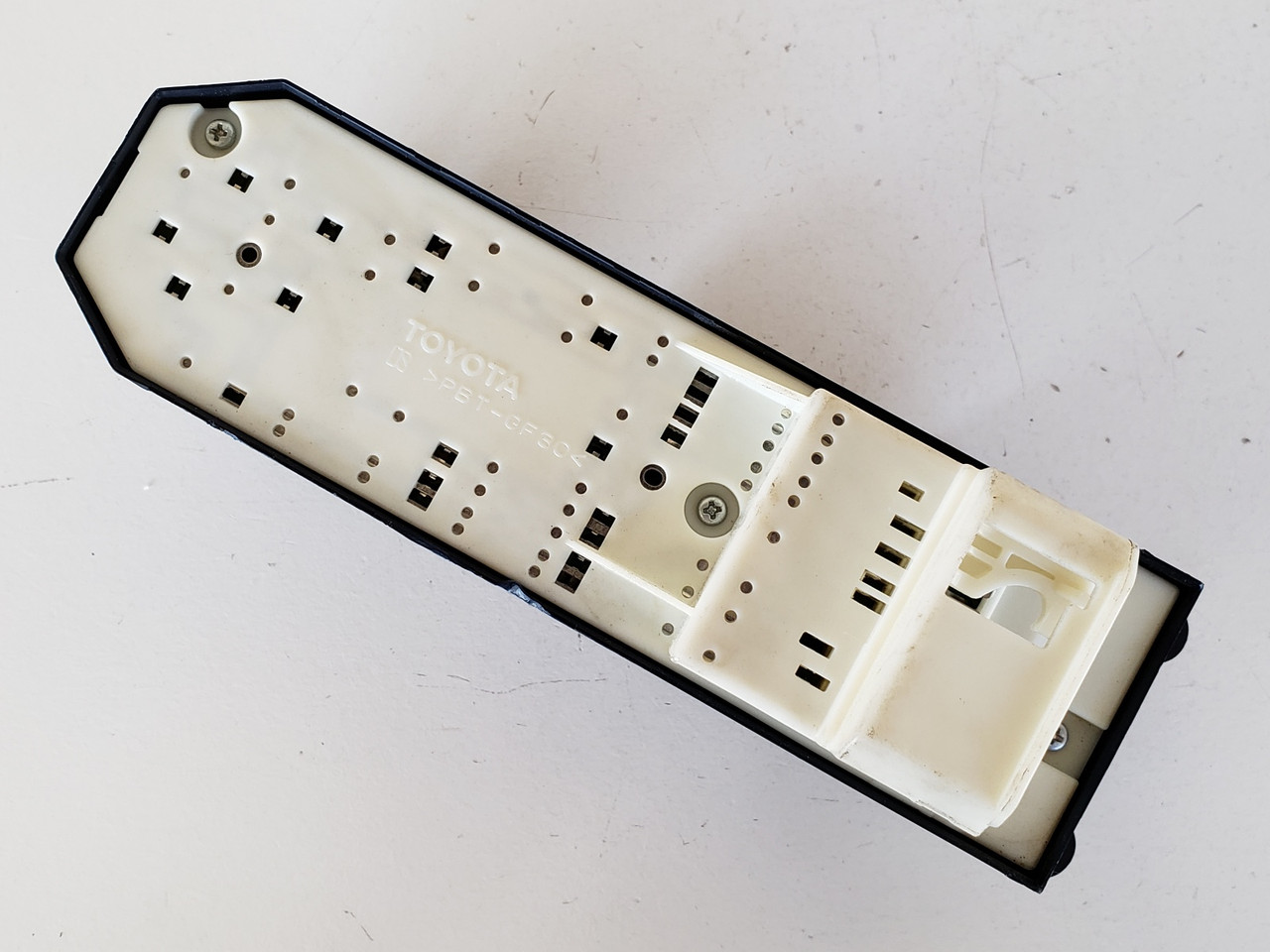 09-13 Toyota Corolla 84820-02240 Drivers Side Left Master Window Switch OEM