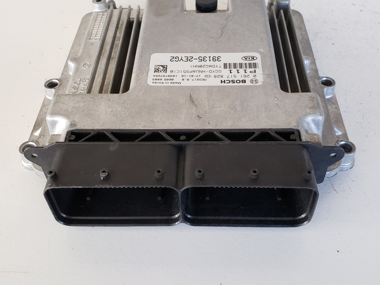 2017-2018 Kia Forte 39135-2EYG2 Computer Brain Engine Control ECU ECM EBX Module
