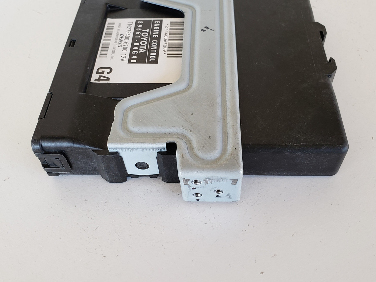 2011 Toyota Tacoma 89661-04G40 Computer Brain Engine Control ECU ECM EBX Module